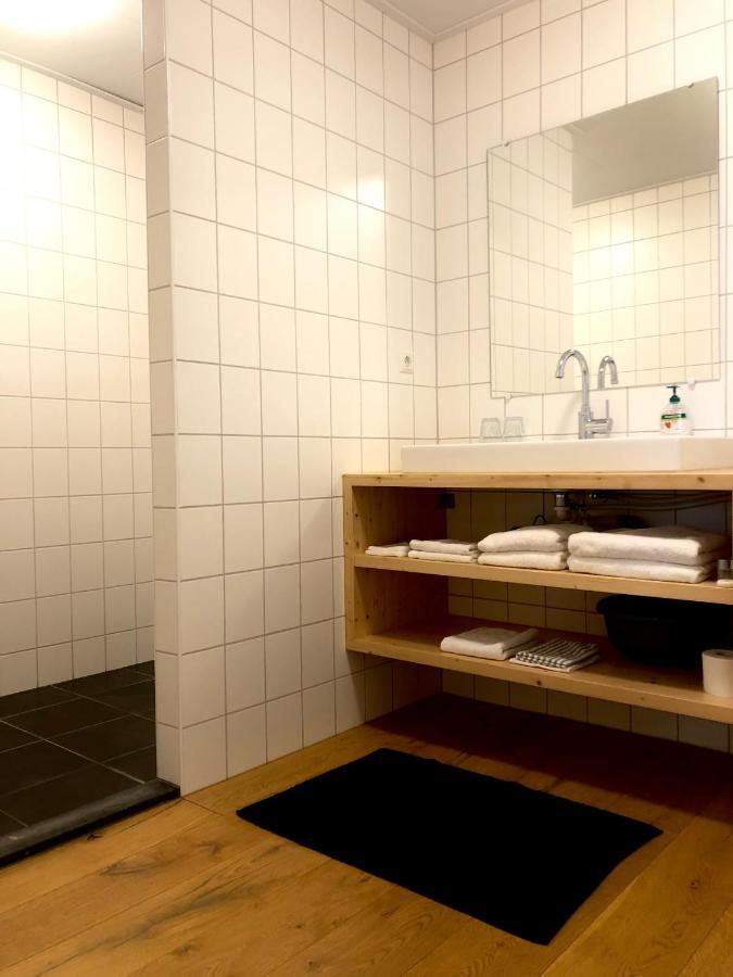 Bed And Breakfast De Biesbosch - In 'T Riet Drimmelen Exterior photo
