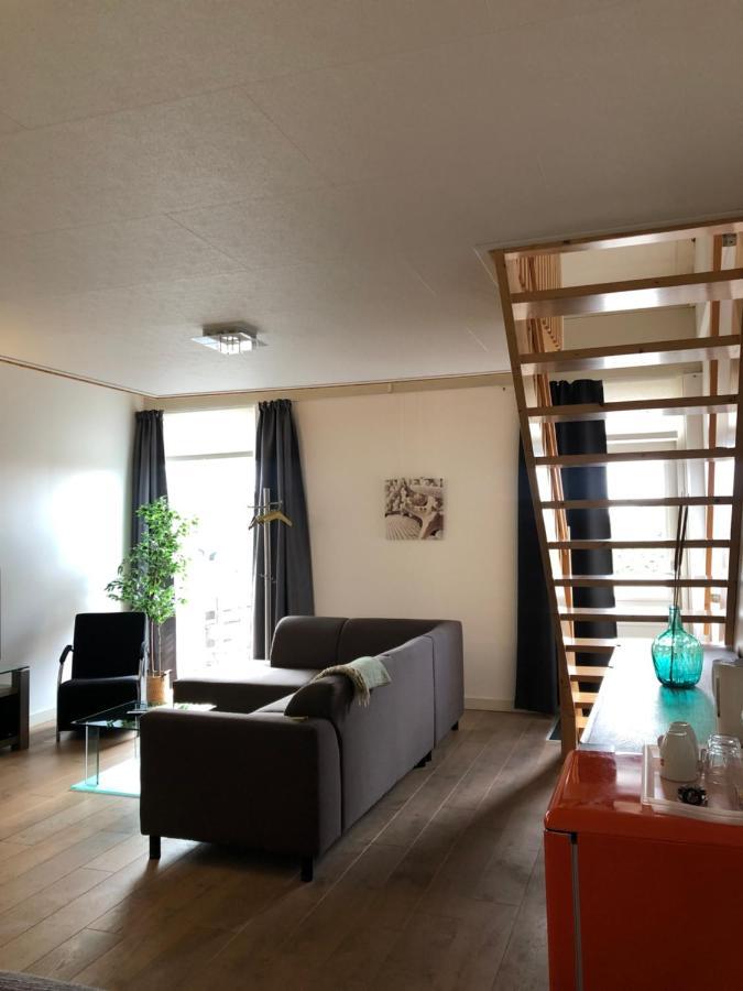 Bed And Breakfast De Biesbosch - In 'T Riet Drimmelen Exterior photo